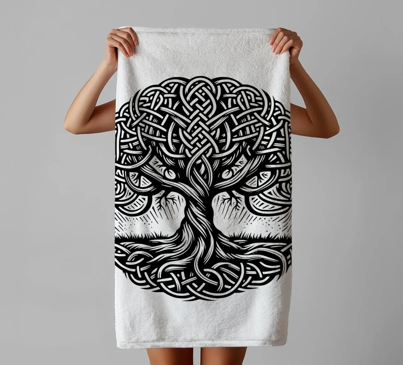 Albero della vita in bianco e nero asciugamano da bagno da Spiritual Touch