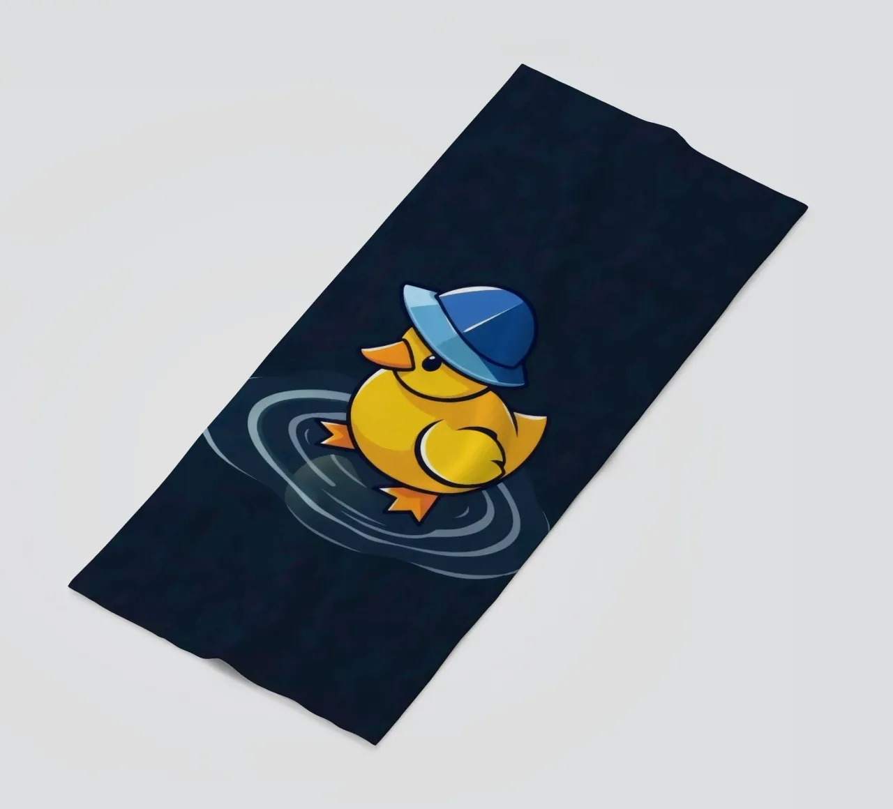 Anatra colorata con cappello blu galleggia nell'acqua increspata telo mare da DesignDoodle