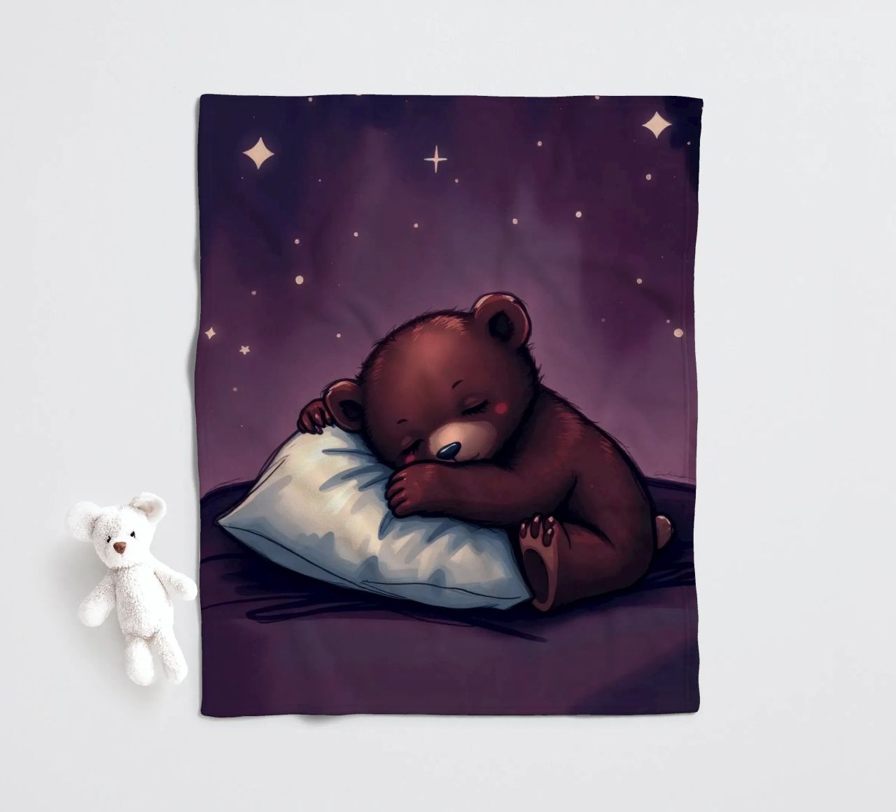 Un mignon ours brun câline un oreiller sous un ciel étoilé plaid polaire de DesignDoodle