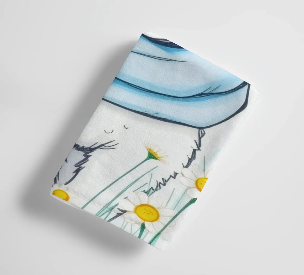 Mignon agneau souriant dans un champ de fleurs jaunes et portant une écharpe bleue serviette de bain de DesignDoodle