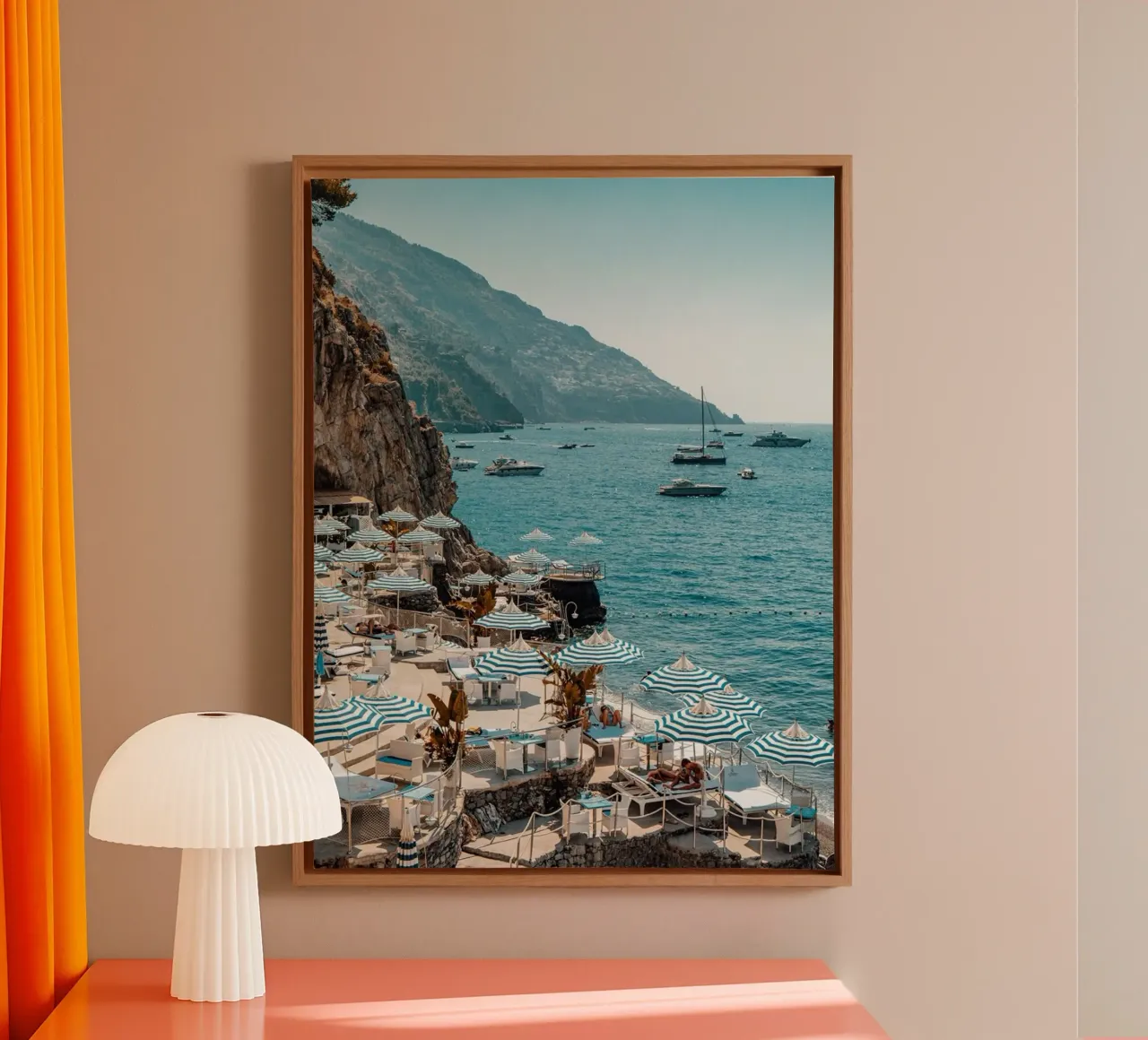 Poster Italia, Stampa ombrellone italiano sulla spiaggia, Poster di viaggio tela con Cornice a cassetta da TheTravelClub