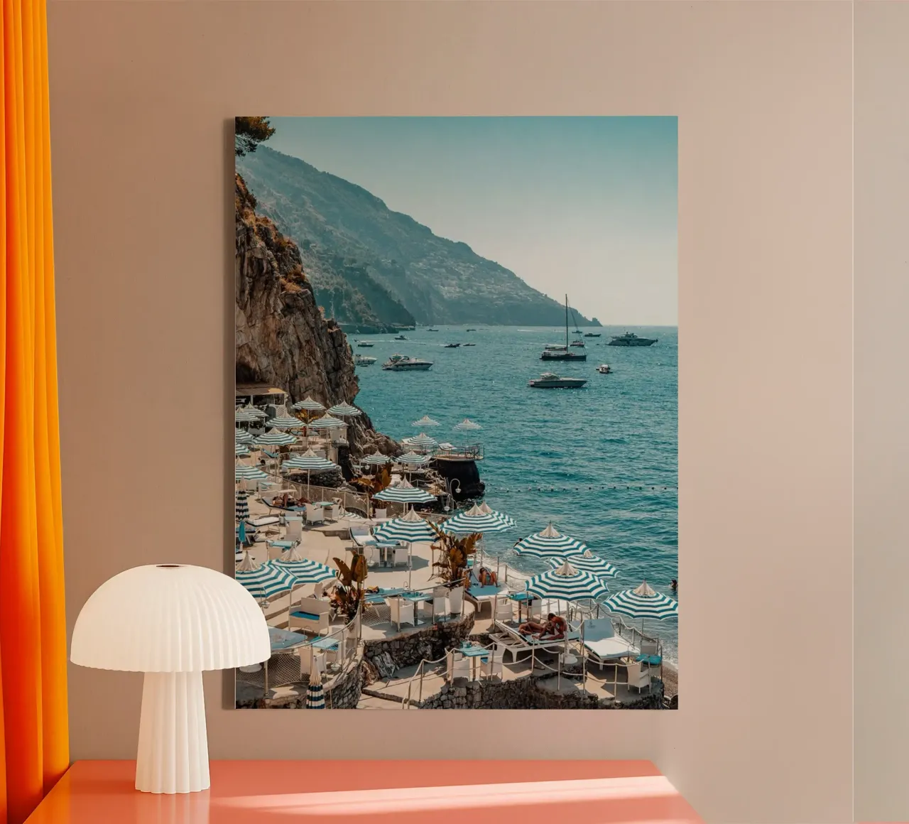 Poster Italia, Stampa ombrellone italiano sulla spiaggia, Poster di viaggio tela con Cornice a cassetta da TheTravelClub