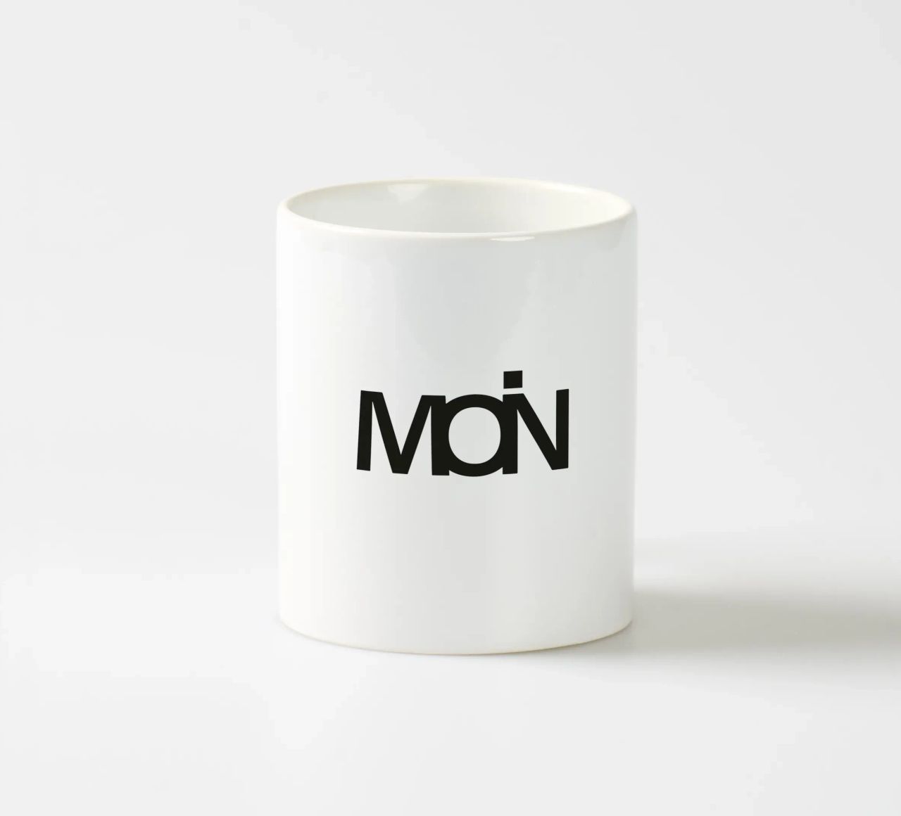 Moin tazza in ceramica da Flo Klein
