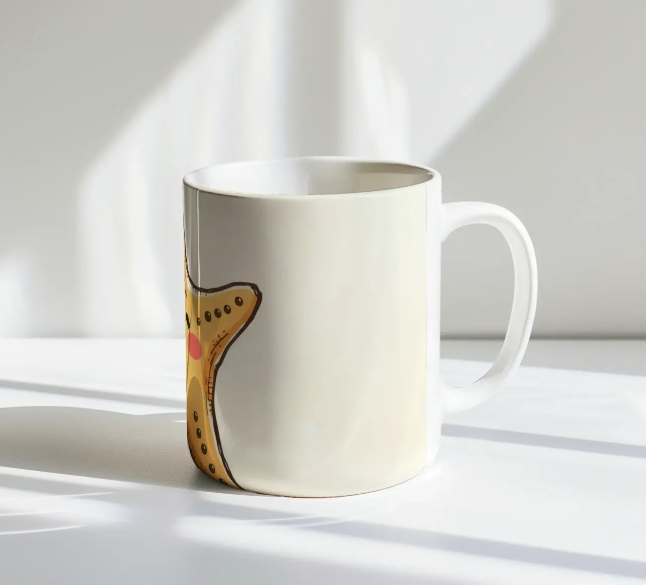 Stella marina sorridente circondata da bolle di sapone tazza in ceramica da DesignDoodle