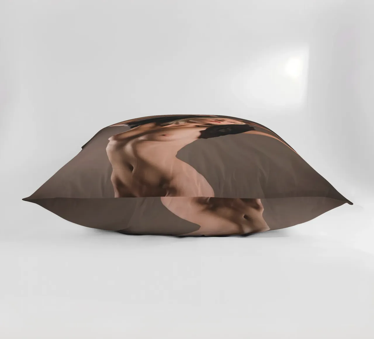 Giacca nera piccola cuscino da Dave Hare Photography