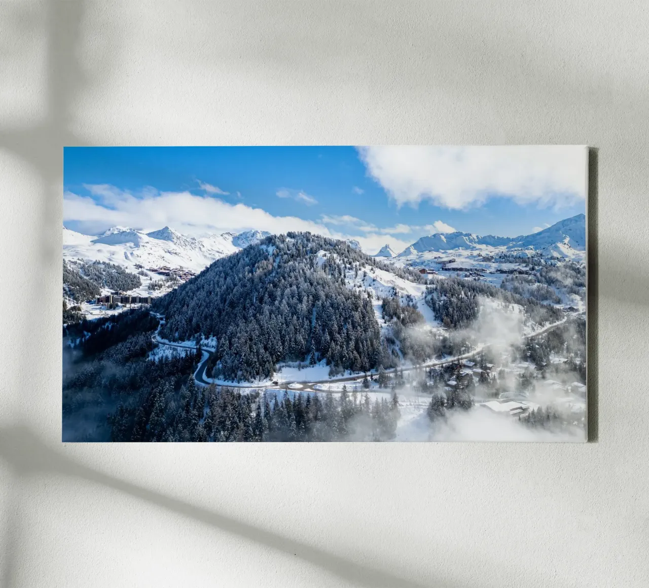 Aerial view of Skiing area of Paradiski, La Plagne, France A tela con Cornice a cassetta da anderm