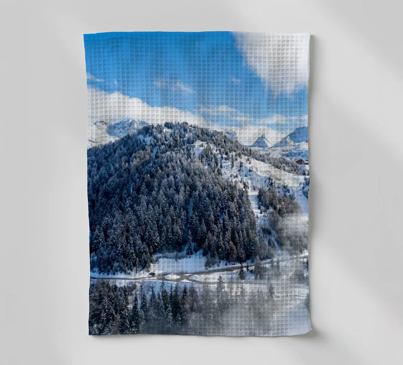 Aerial view of Skiing area of Paradiski, La Plagne, France A canovaccio da cucina da anderm