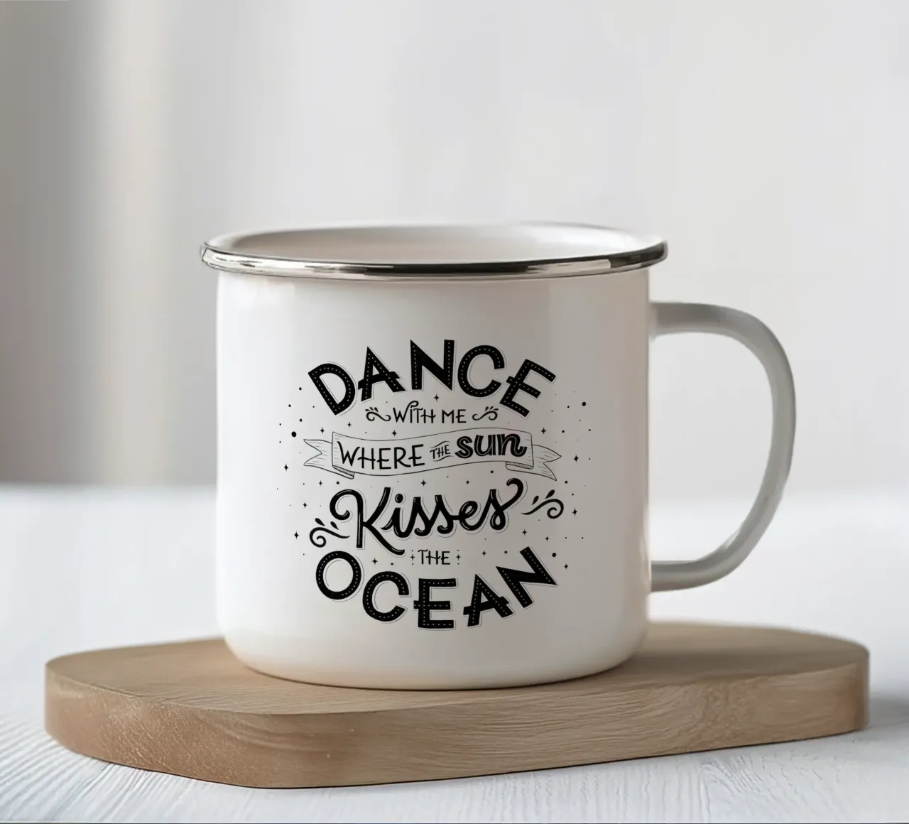 Balla con me dove il sole bacia l'oceano. Liebe. tazza in smalto da CalliLetters