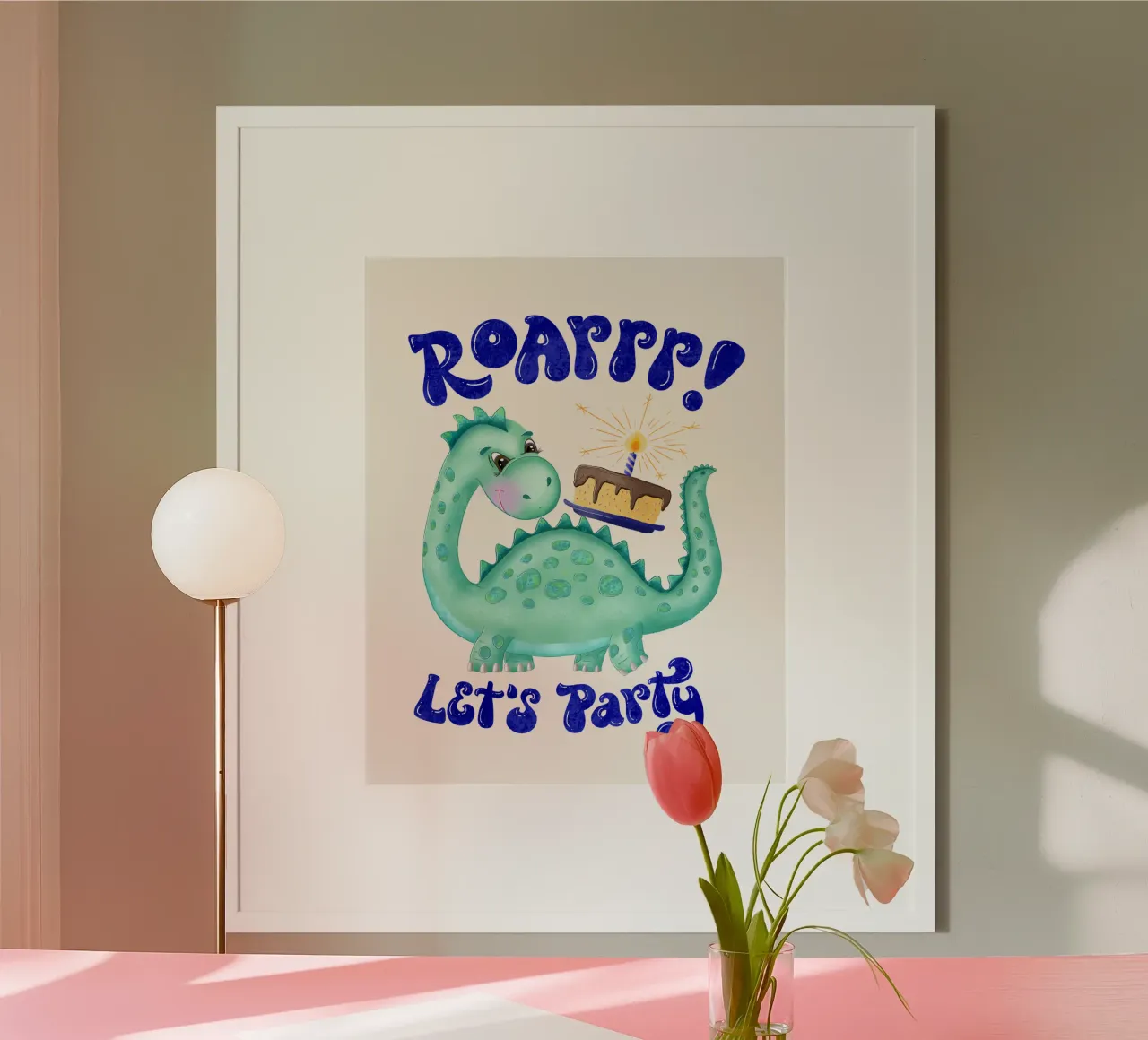 Dinosaure avec gâteau d'anniversaire. Roarrr. Faisons la fête. poster avec cadre en aluminium de CalliLetters