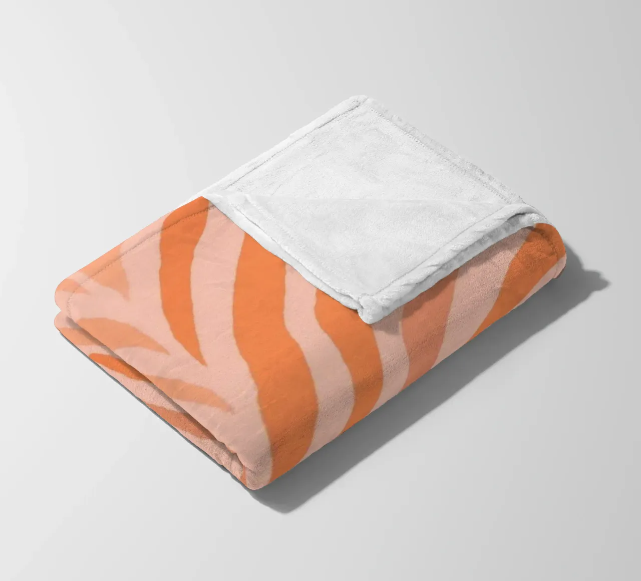 Forme di fiocco Boho Mandarino caldo coperta in pile da Andrea Haase Modern Home