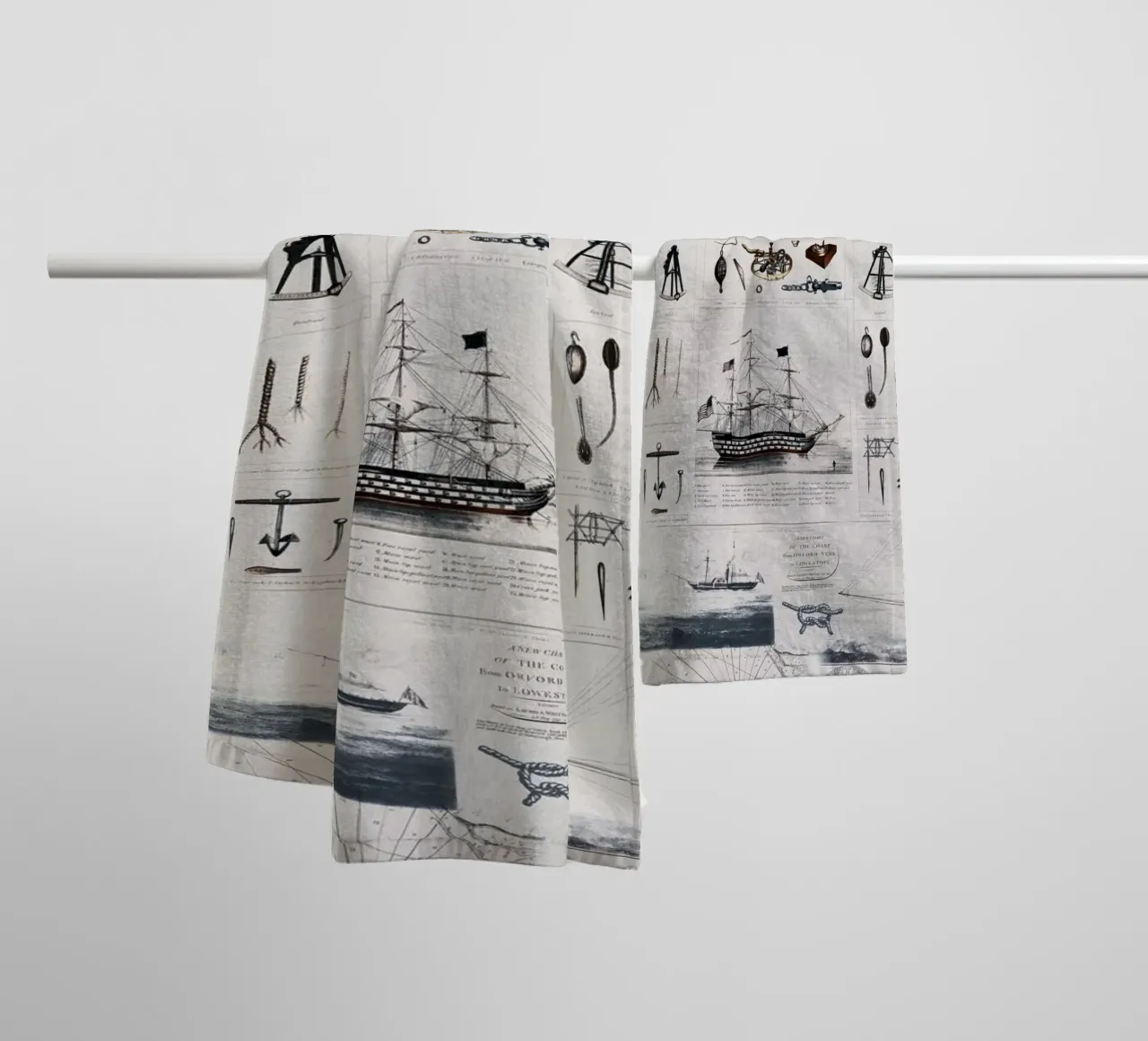 Collage vintage a tema nautico asciugamano da bagno da Andrea Haase Vintage World