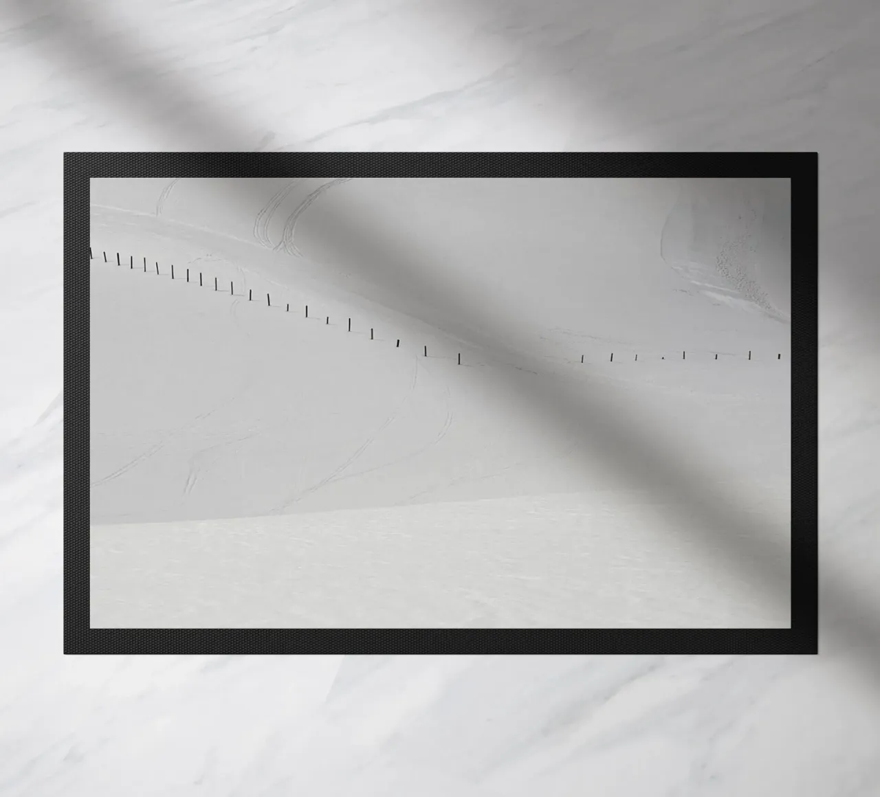 Lines in the Snow zerbino da Nur Mut