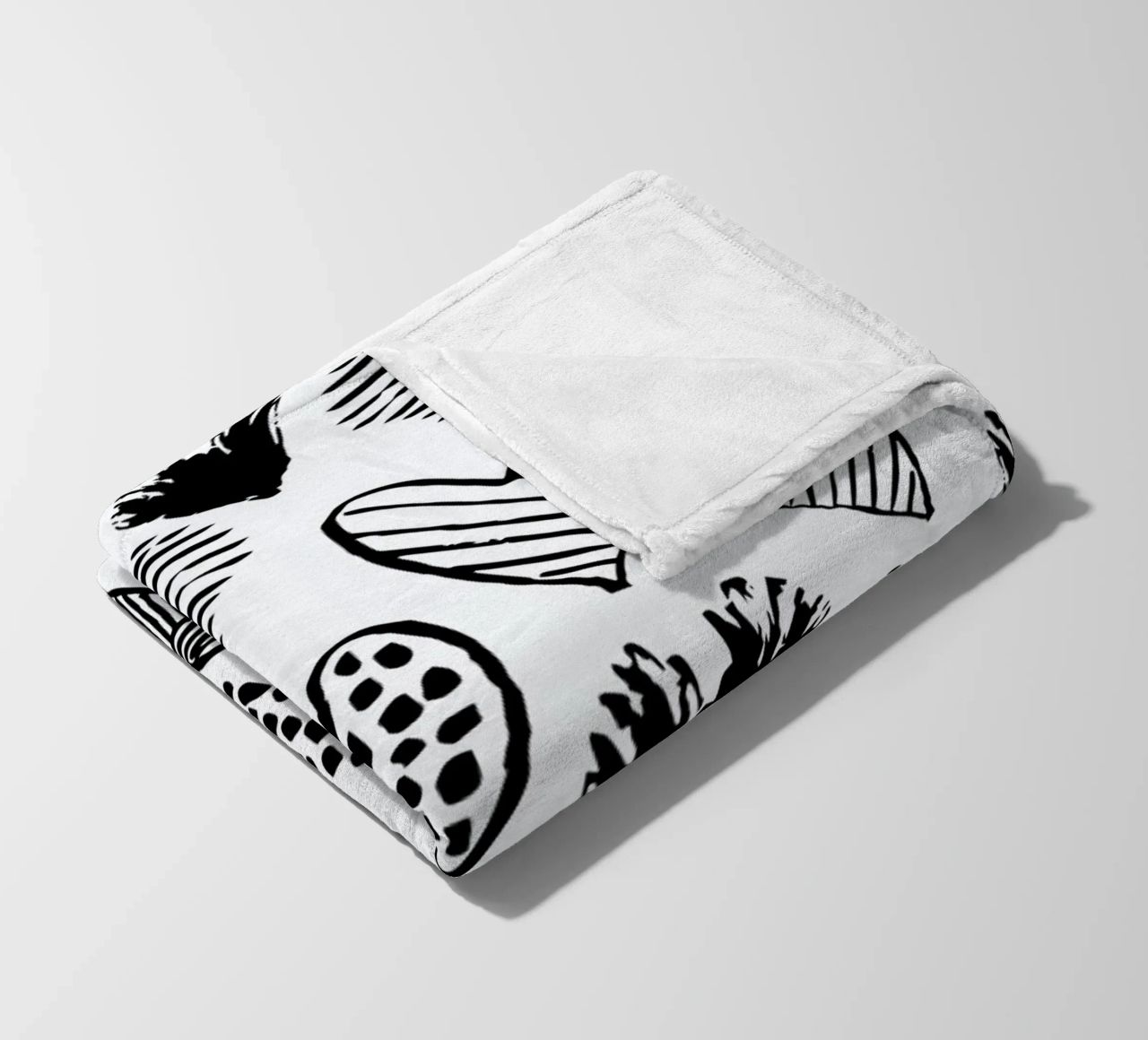 Valentines B&W coperta in pile da Charlotte Winter