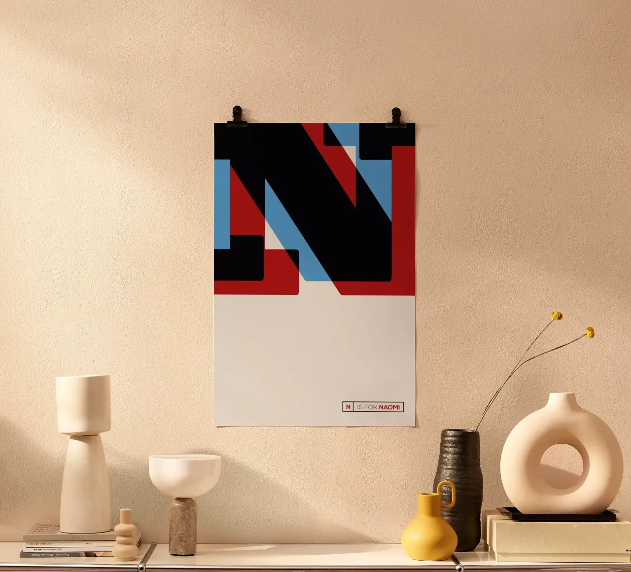 Naomi poster da 121 Creatives