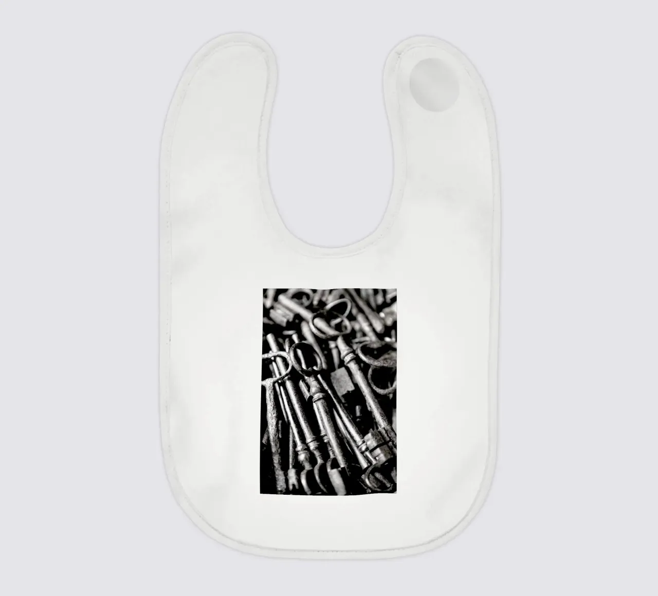 Old Keys Babylätzchen von Magdalena Martin Photography