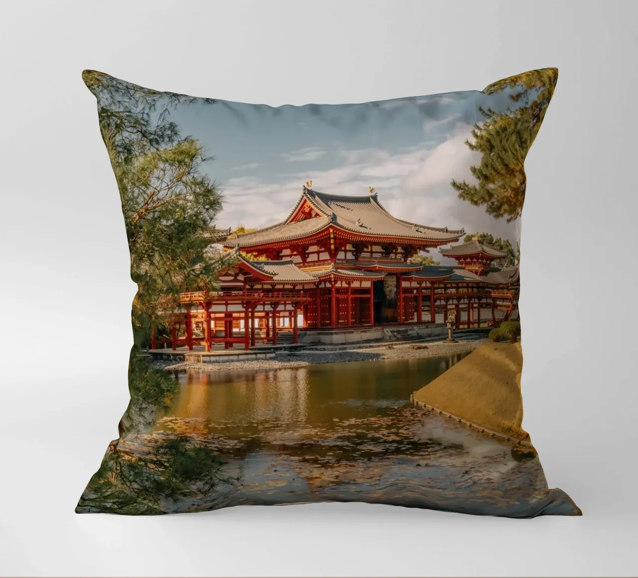 Tempio di Byodoin a Kyoto, Giappone cuscino da Marcel Bisig