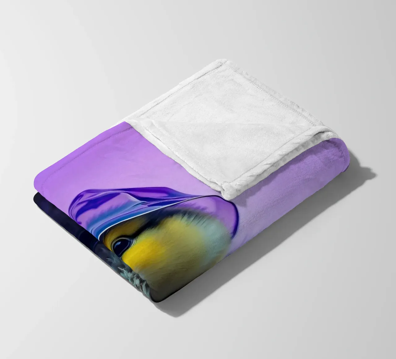Un simpatico anatroccolo spruzza acqua indossando un piccolo cappello viola coperta in pile da DesignDoodle
