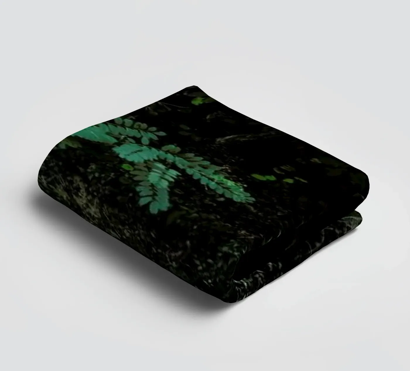 Amazon towel by Matevž Kosterov