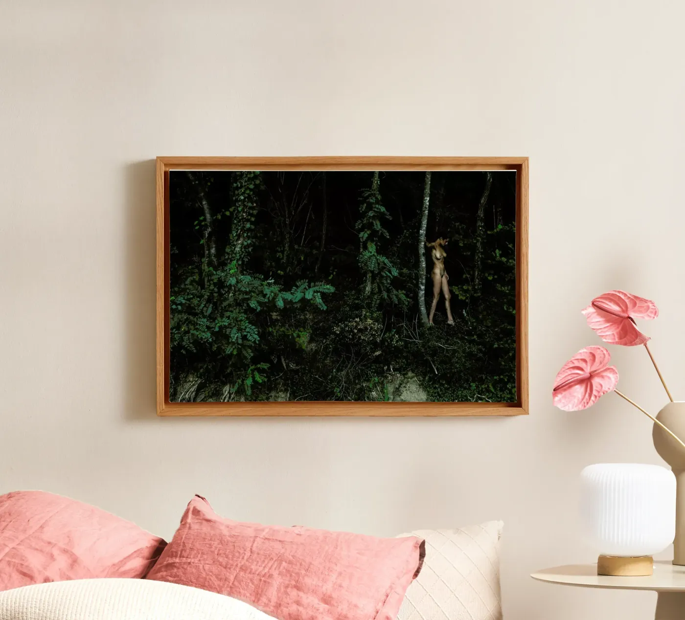 Amazon canvas van Matevž Kosterov