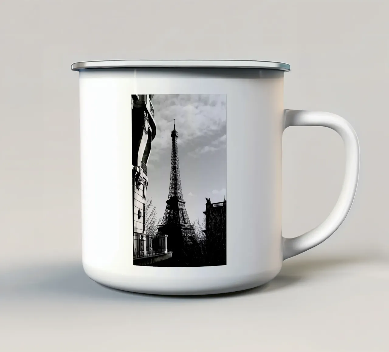 Paris tazza in smalto da Magdalena Martin Photography