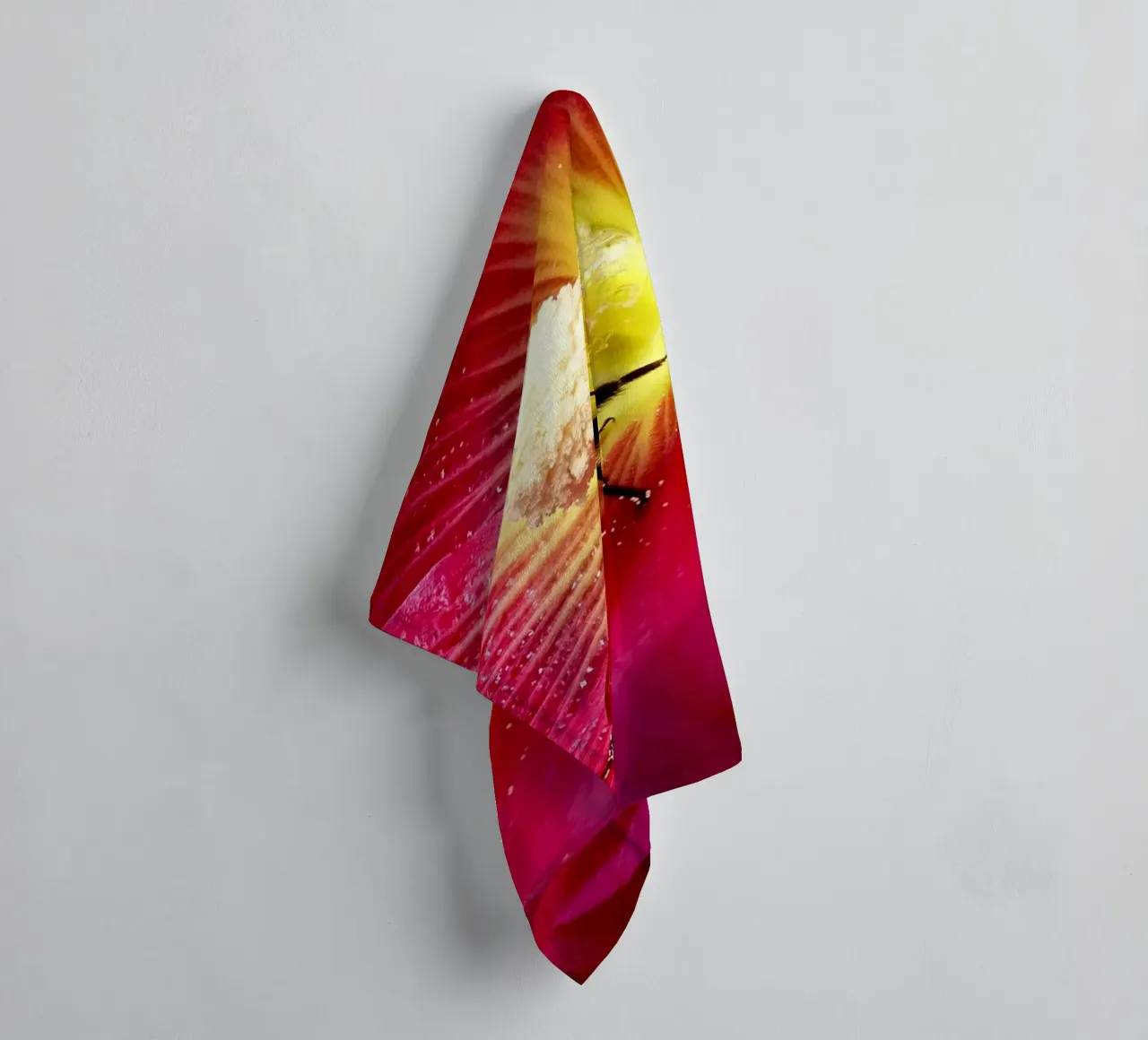 La vie d'une fleur serviette de bain de Massimo Frascogna