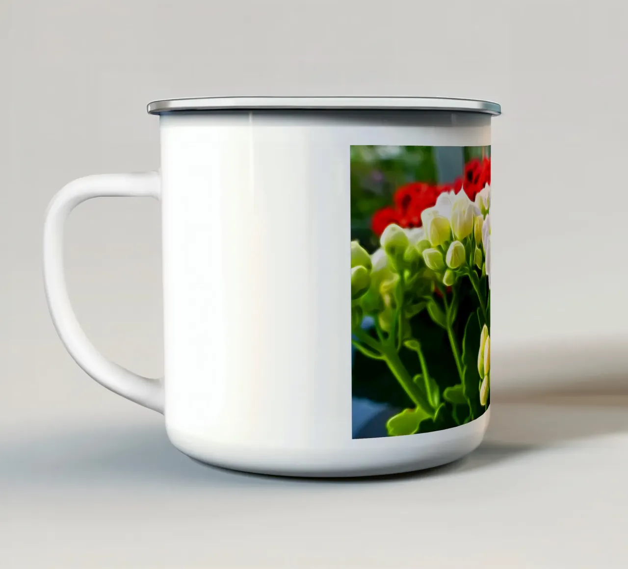I fiori tazza in smalto da Massimo Frascogna