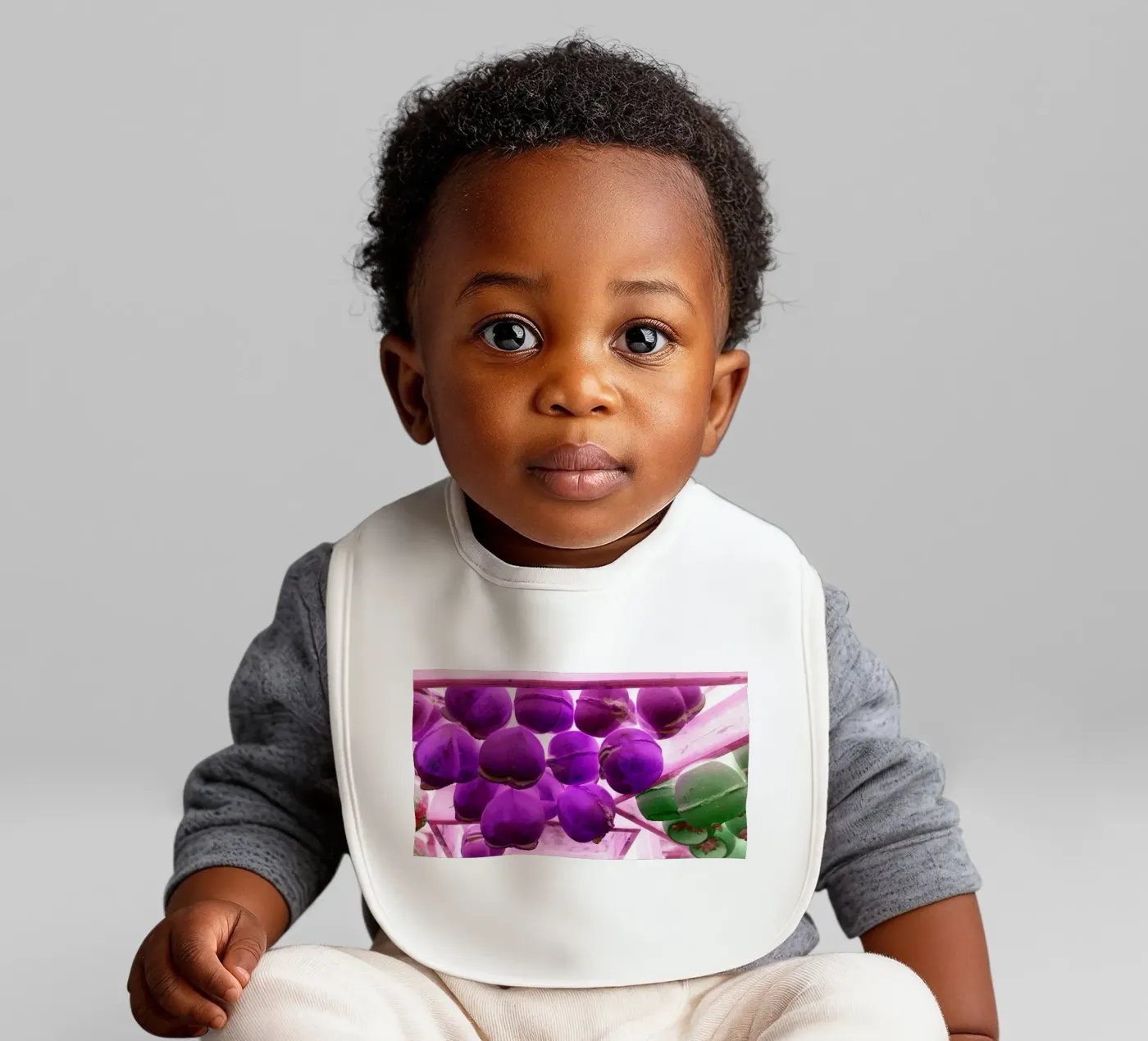 Purple Babylätzchen von Massimo Frascogna