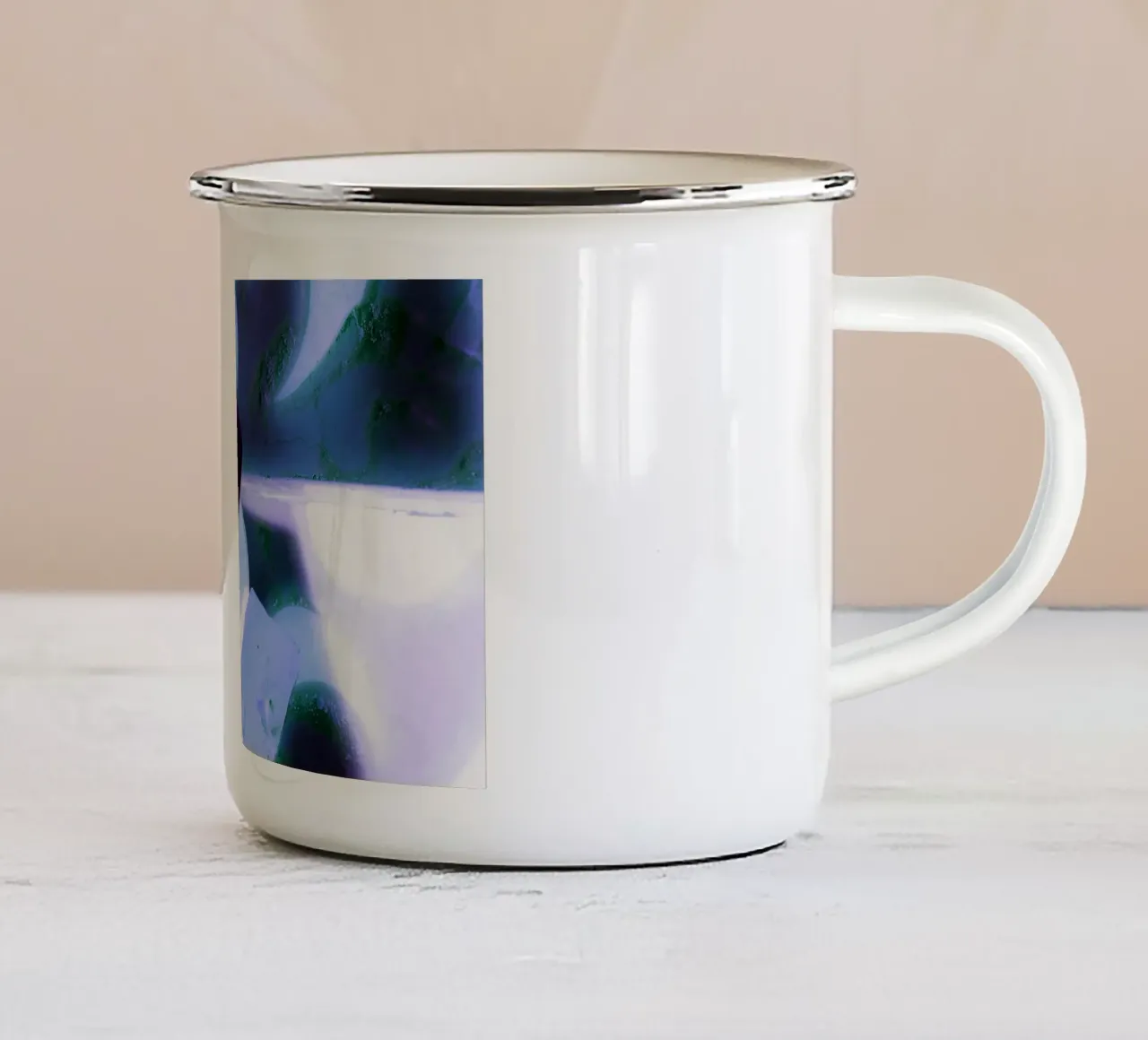 Blu e viola tazza in smalto da Massimo Frascogna
