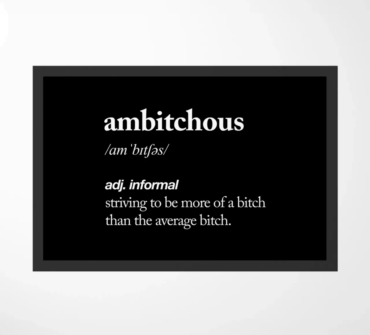 Design tipografico ambiguo in bianco e nero zerbino da THE MOTIVATED TYPE