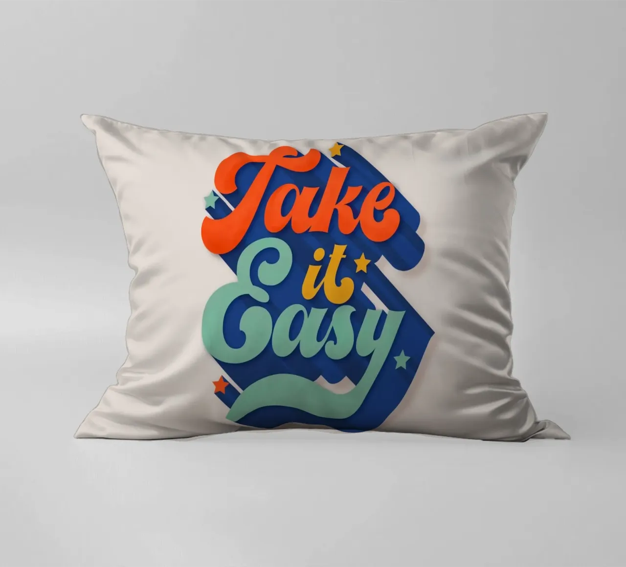 Take It Easy – Retro Typography Print Kissen von showmemars