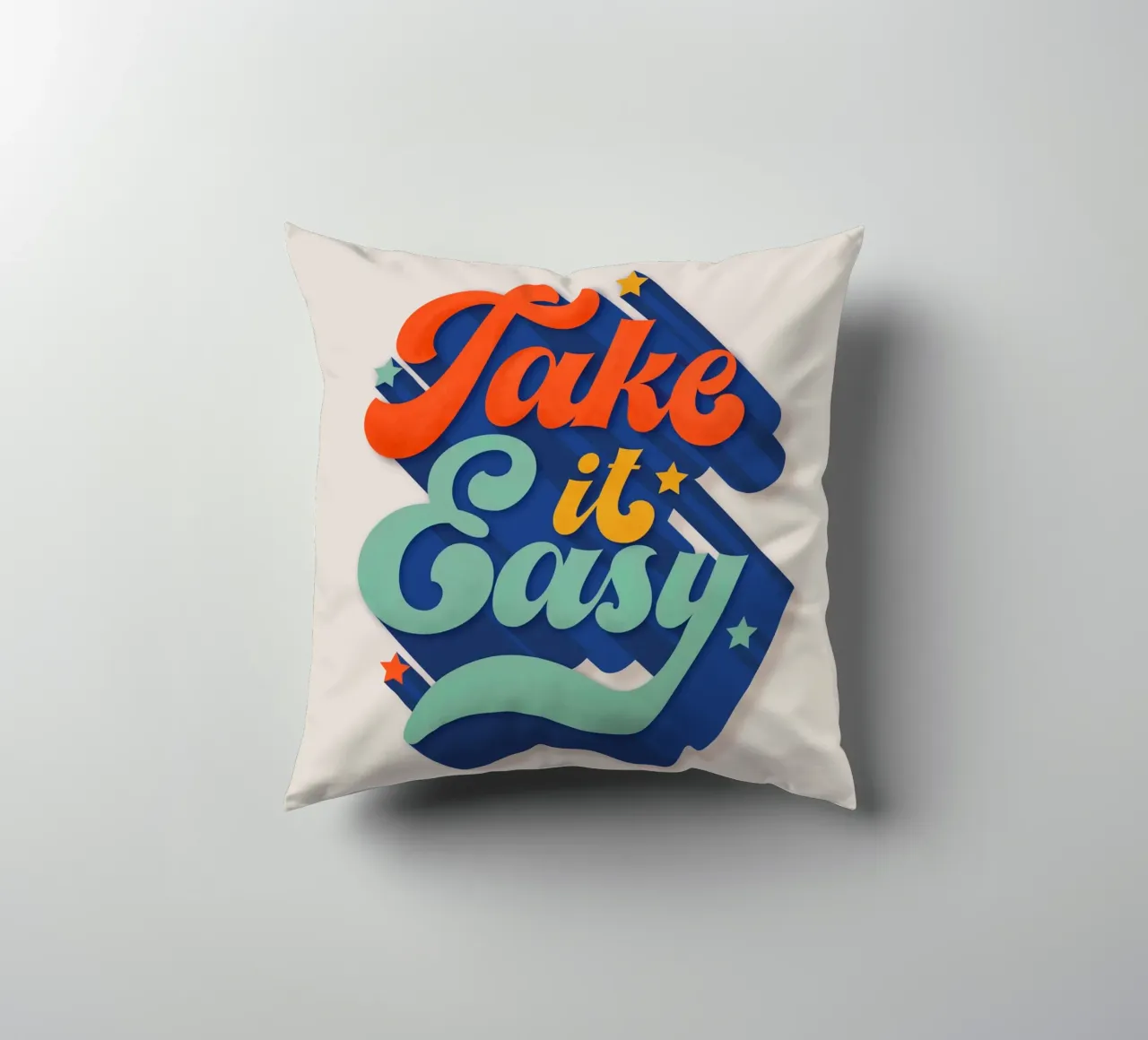 Take It Easy – Retro Typography Print Kissen von showmemars
