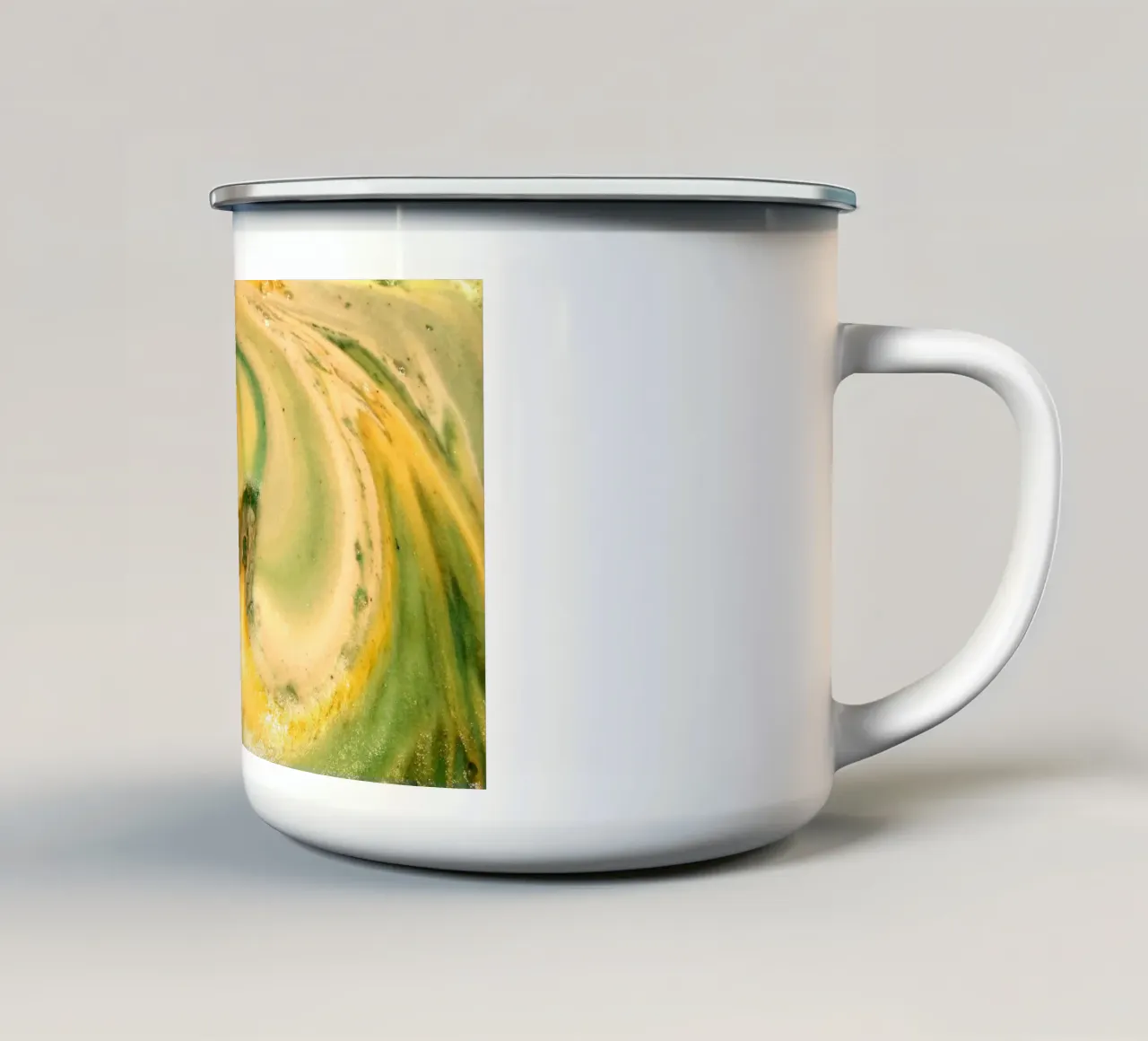Giallo e verde tazza in smalto da Massimo Frascogna