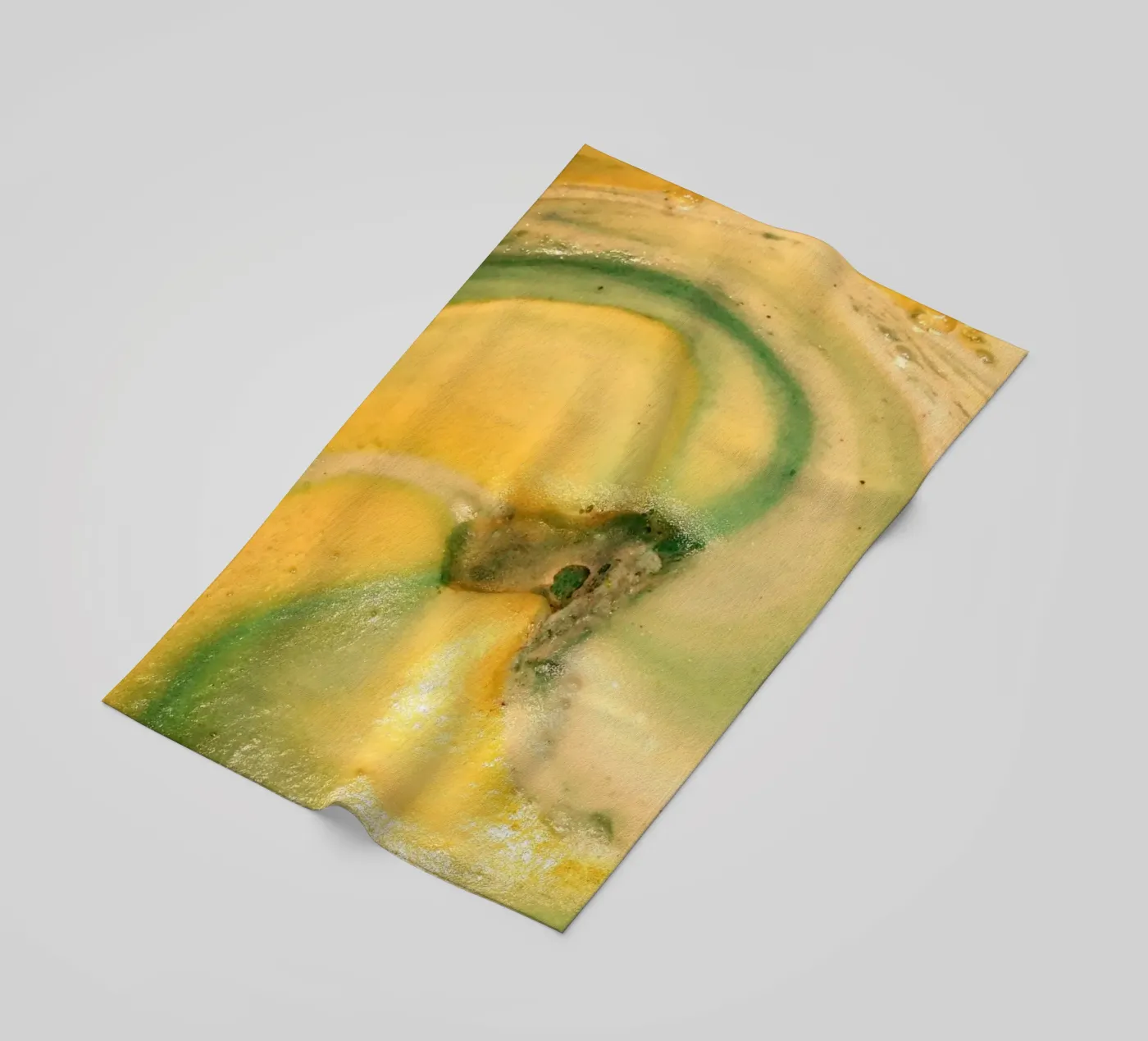 Yellow and green Strandtuch von Massimo Frascogna
