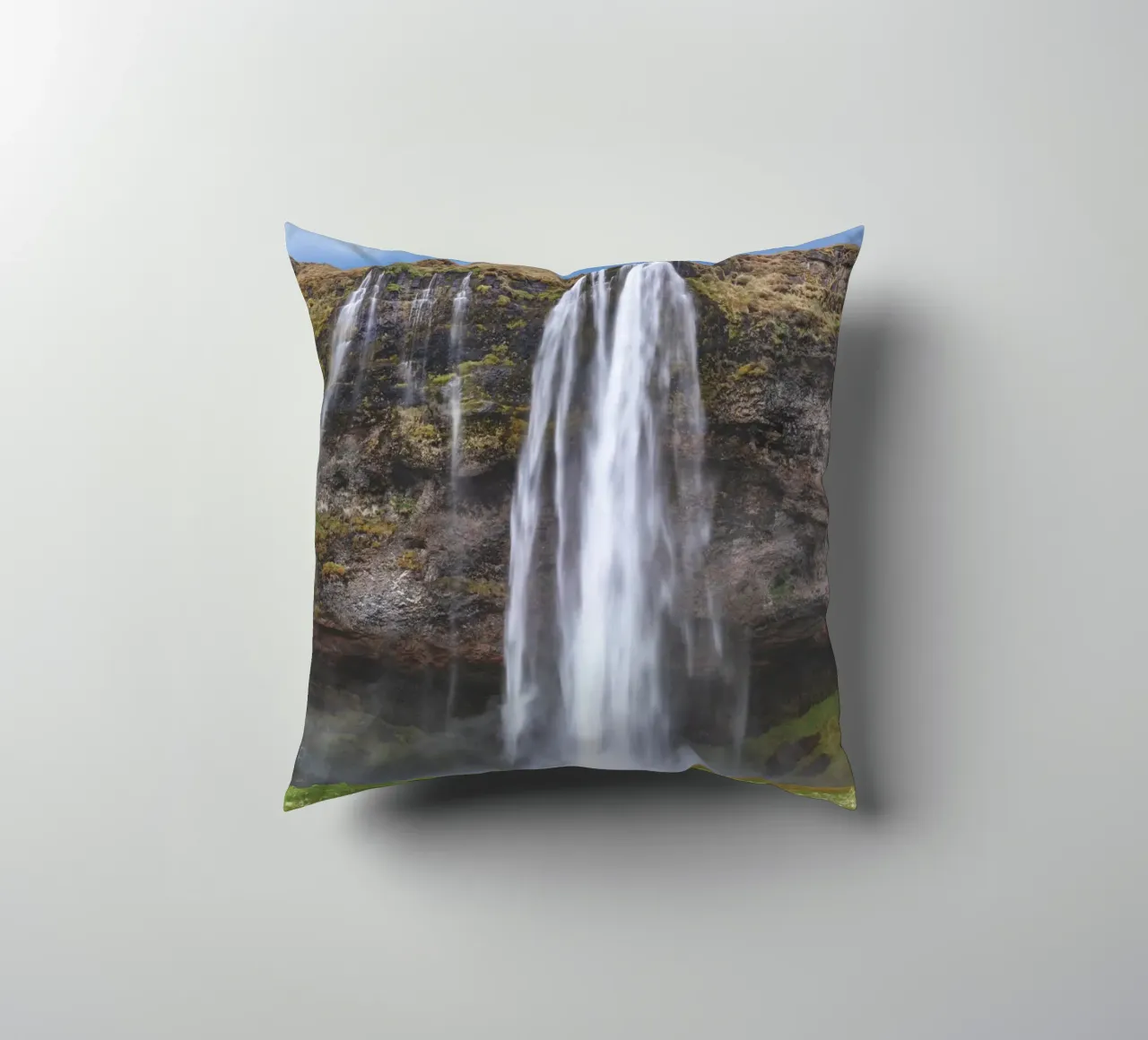 Seljalandsfoss cuscino da Dave Hare Photography
