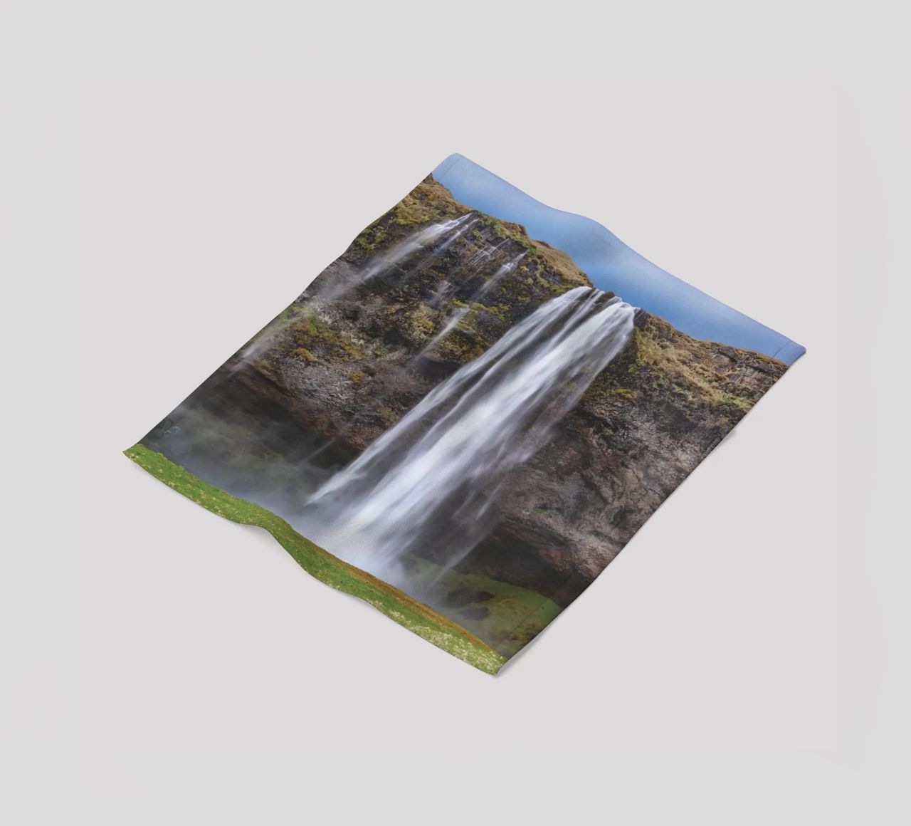 Seljalandsfoss coperta in pile da Dave Hare Photography