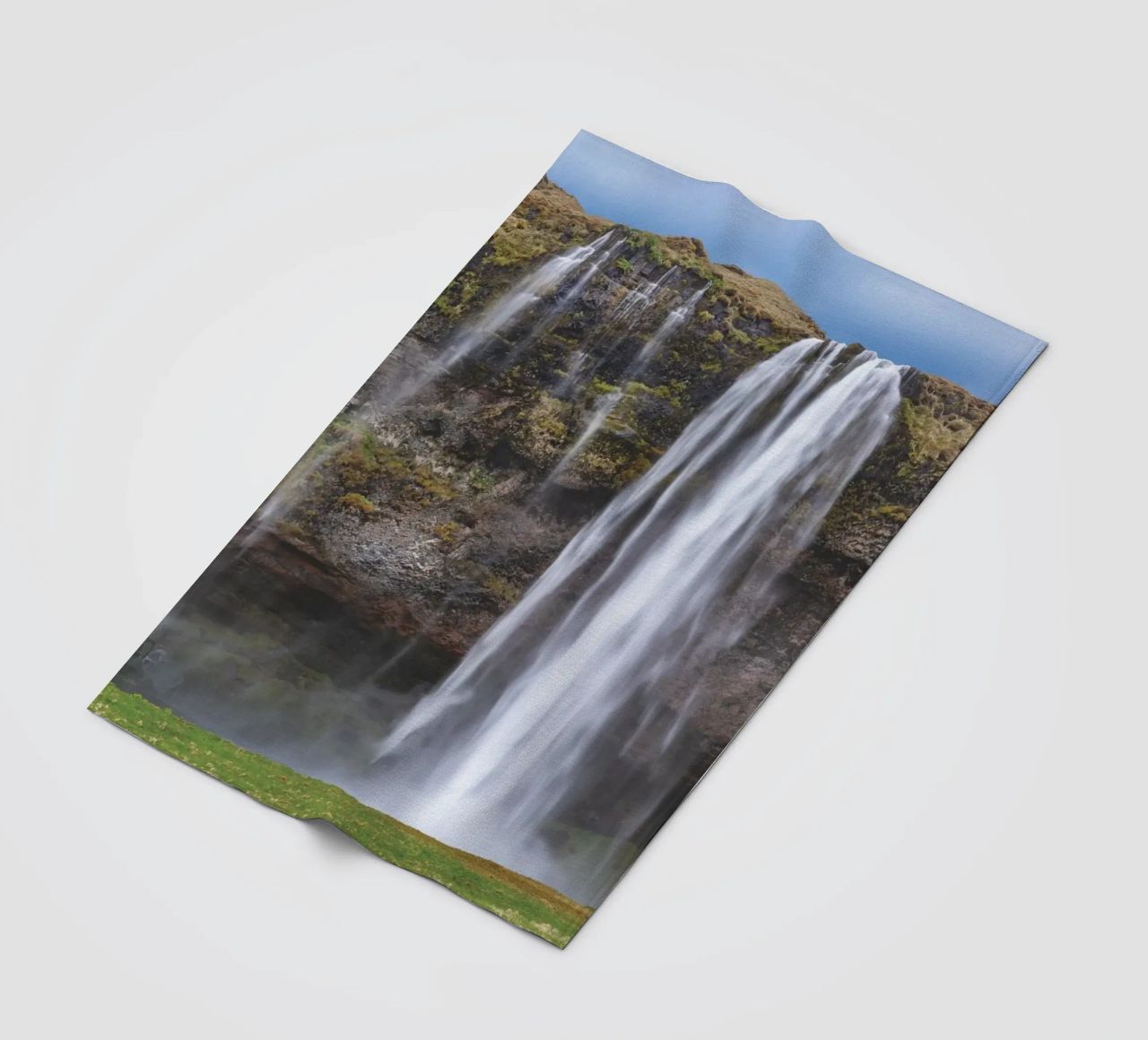 Seljalandsfoss coperta in pile da Dave Hare Photography