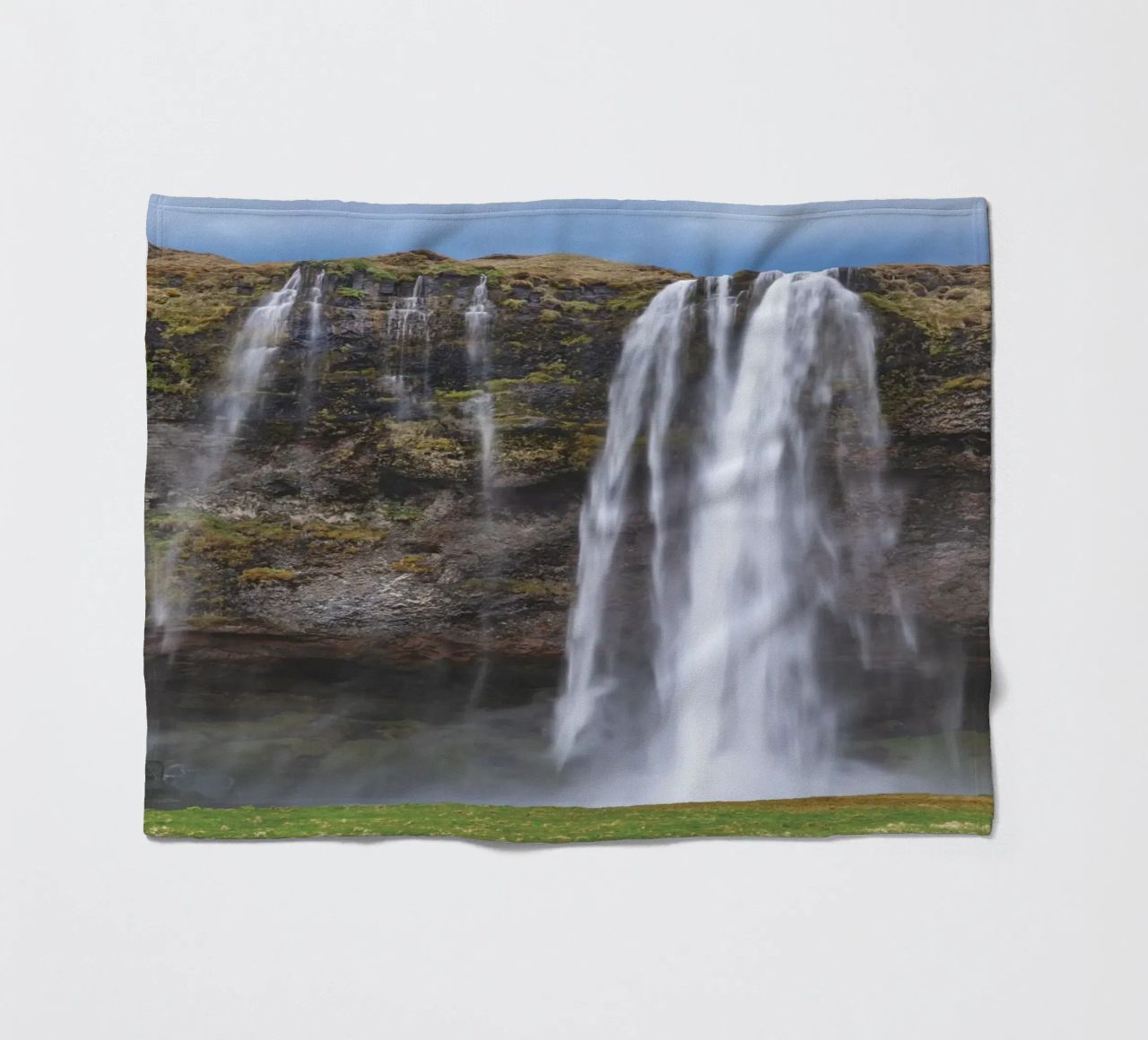 Seljalandsfoss coperta in pile da Dave Hare Photography