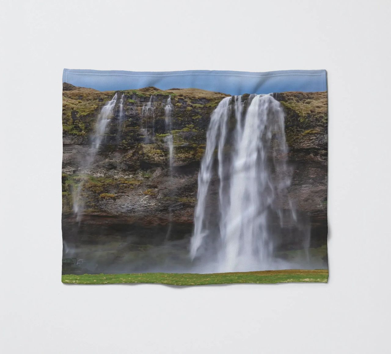 Seljalandsfoss coperta in pile da Dave Hare Photography