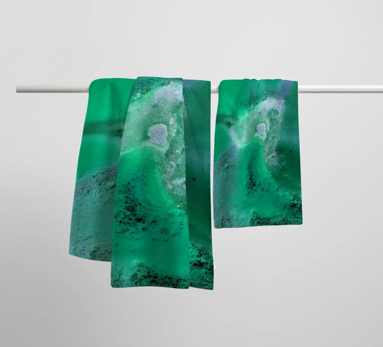 verde asciugamano da bagno da Massimo Frascogna