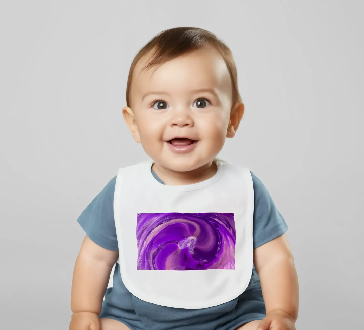 Purple baby bib by Massimo Frascogna