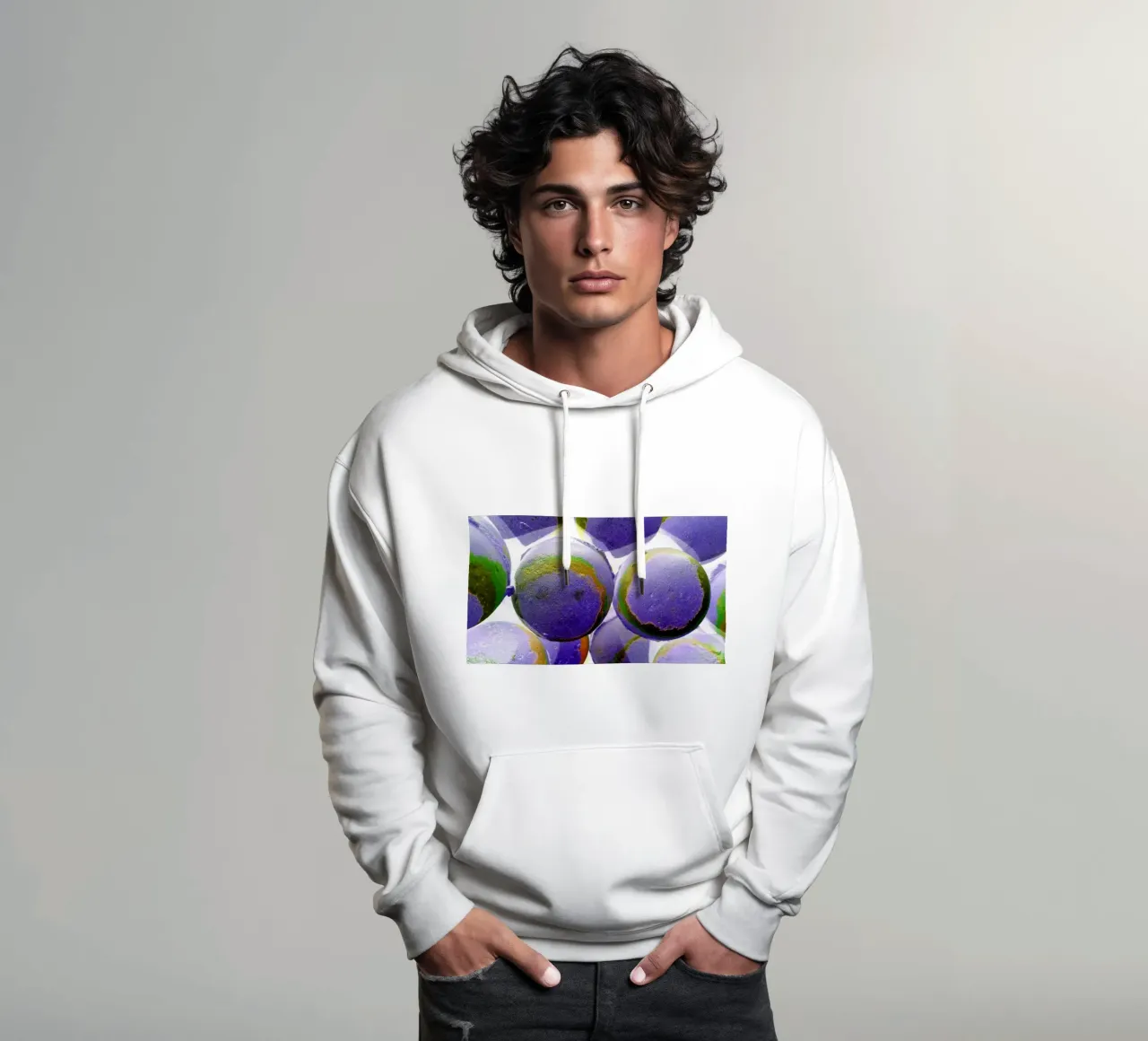 Palline viola felpa con cappuccio da Massimo Frascogna