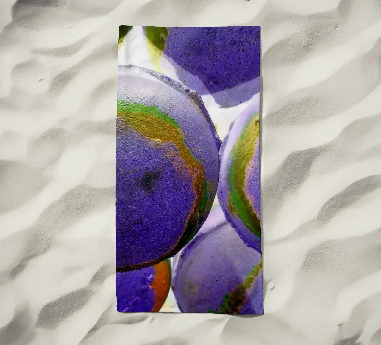 Palline viola telo mare da Massimo Frascogna