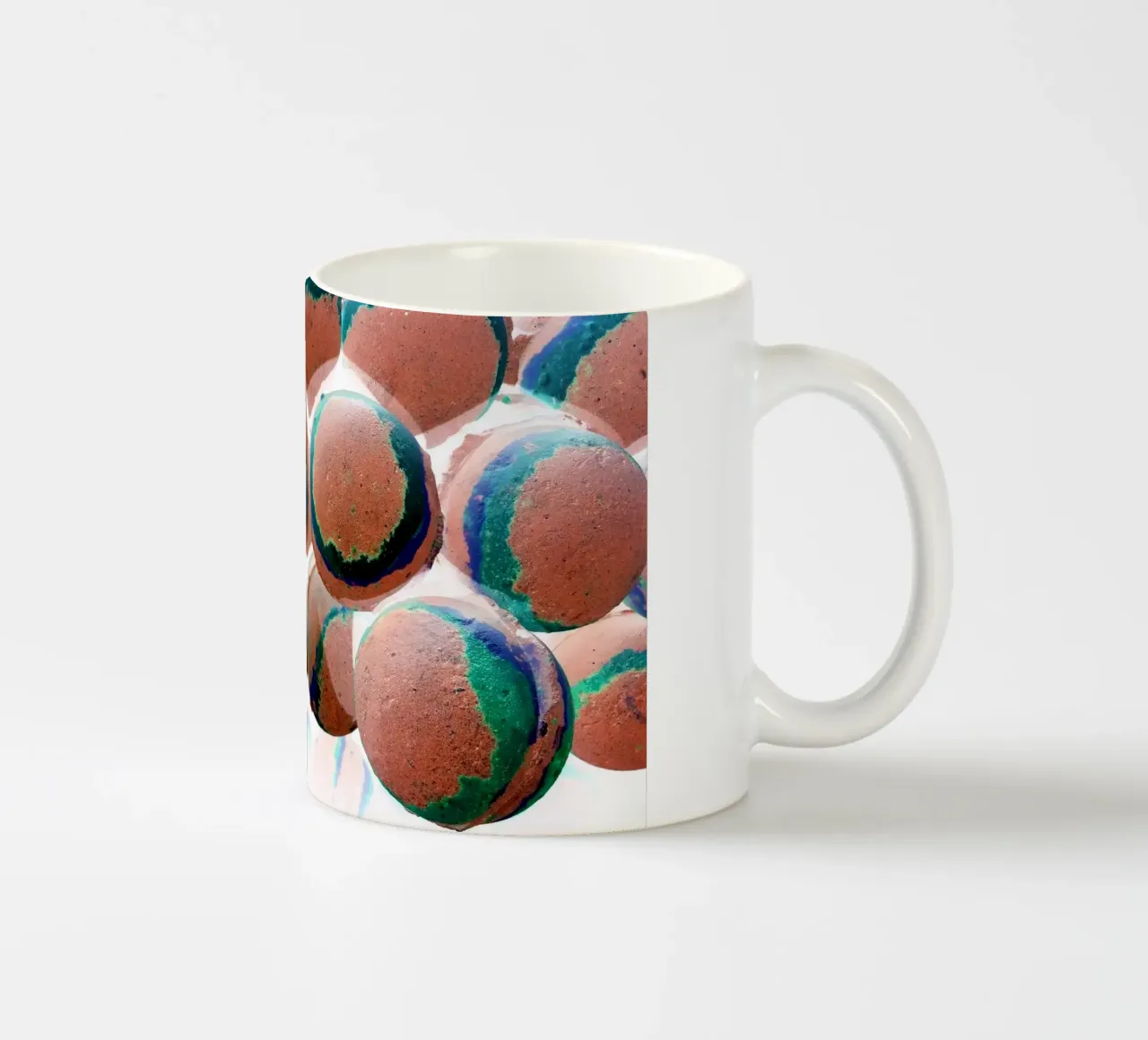 Palline arancioni tazza in ceramica da Massimo Frascogna