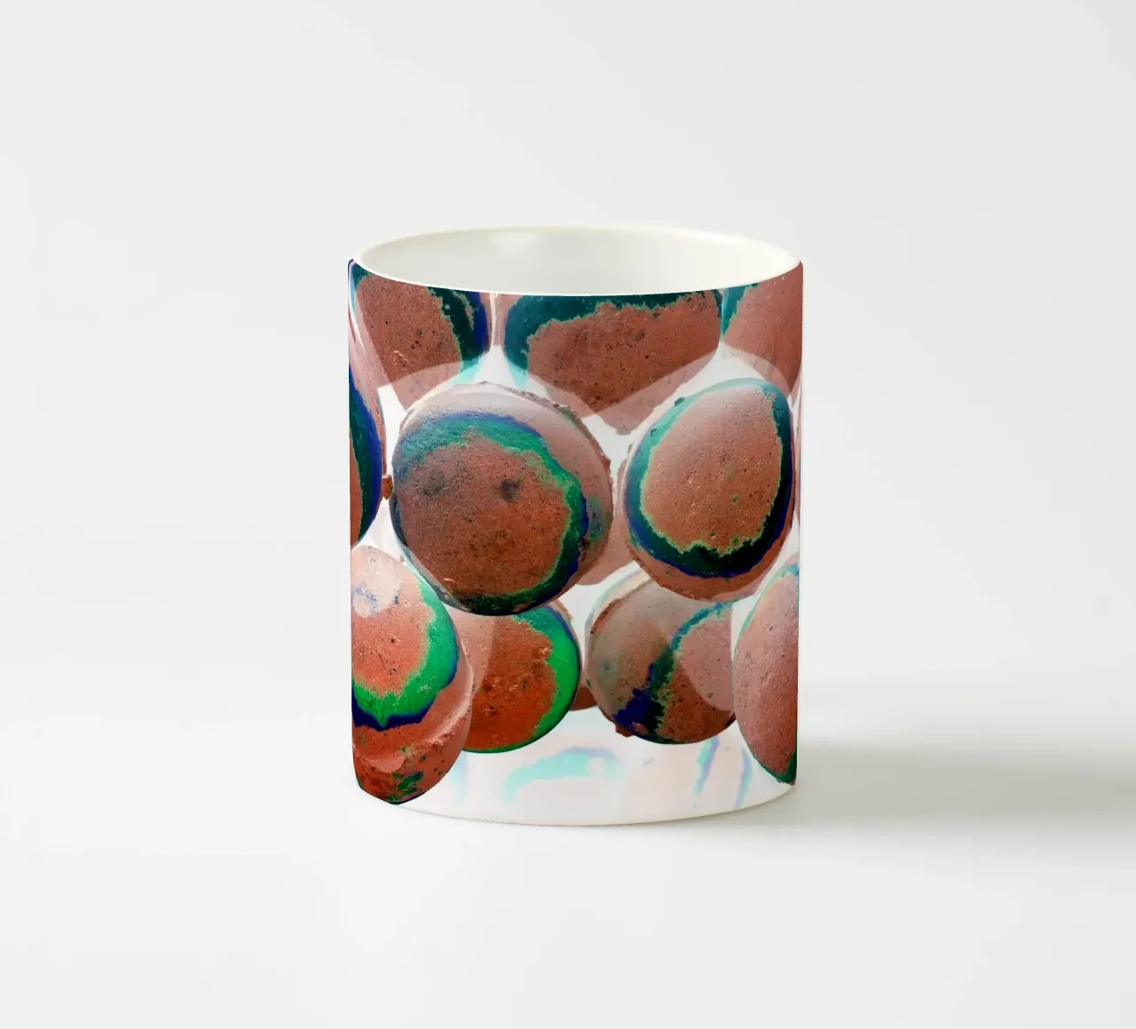 Palline arancioni tazza in ceramica da Massimo Frascogna