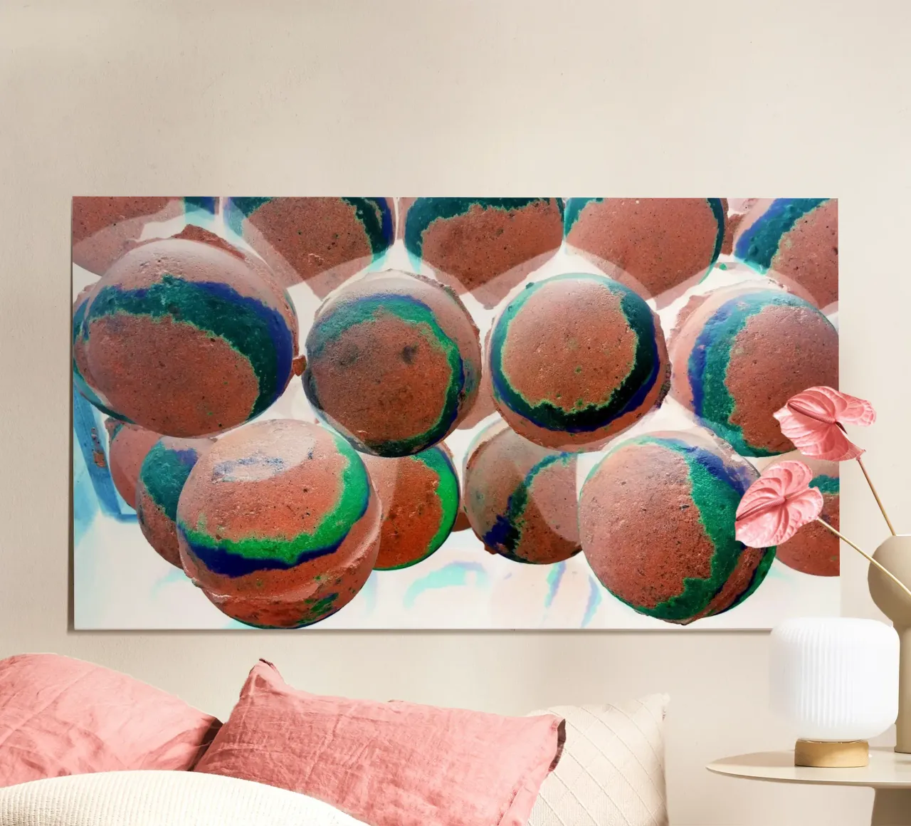 Palline arancioni poster con telaio in legno da Massimo Frascogna
