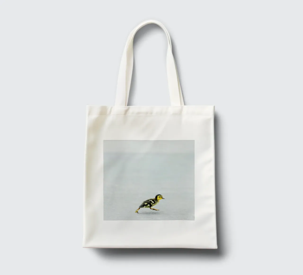 Duckling borsa in juta da Charlotte Curd