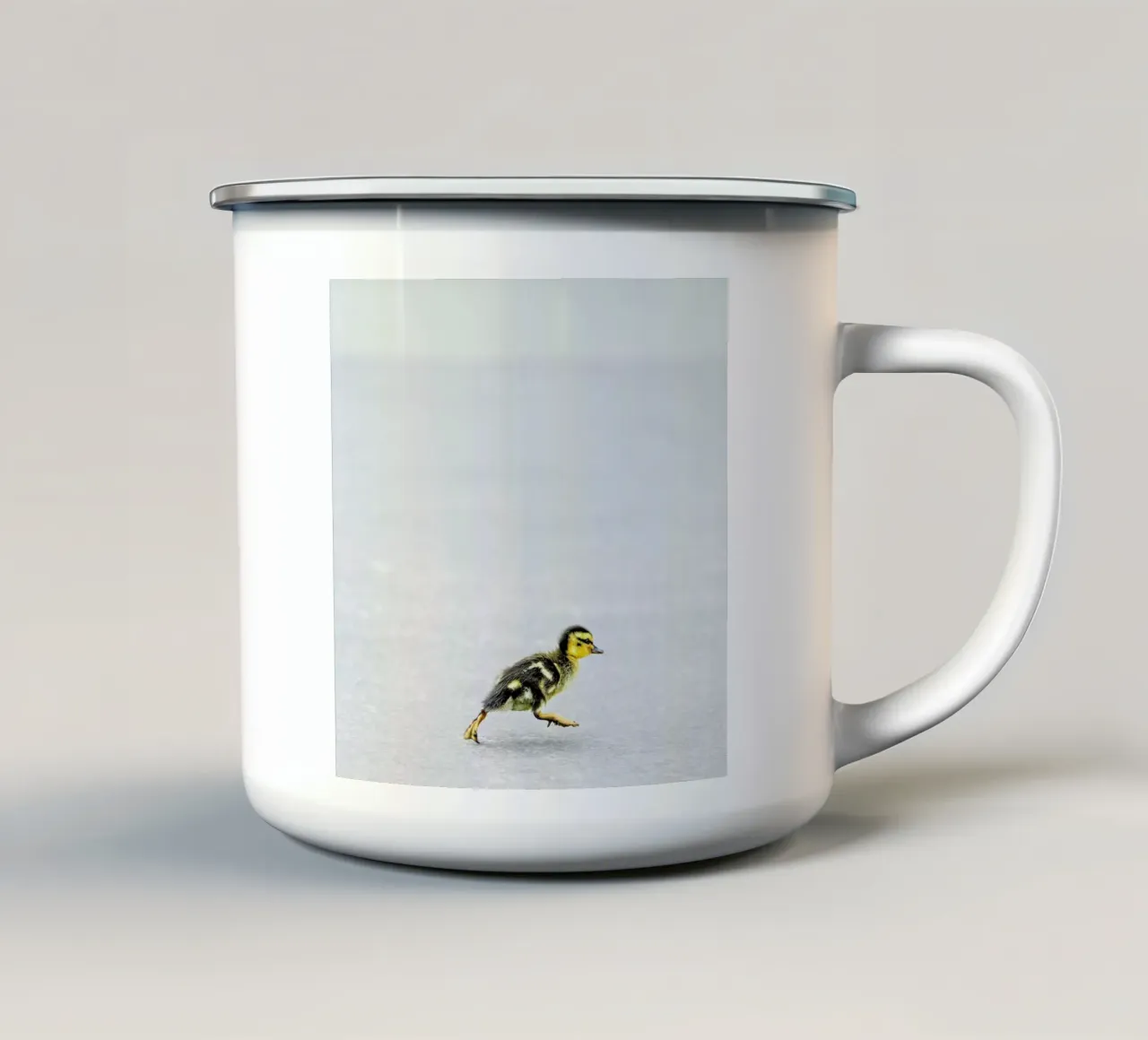 Duckling tazza in smalto da Charlotte Curd