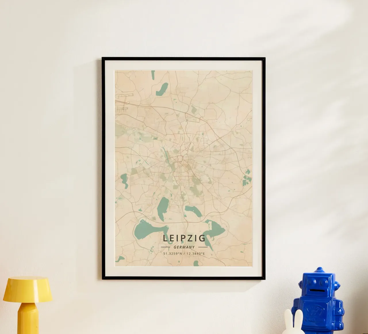 Lipsia Germania poster con telaio in legno da Christopher Adams