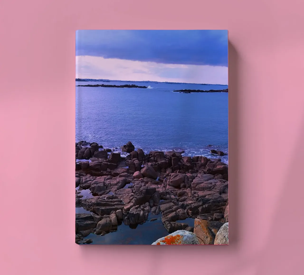 FAA211 notebook by Thierry vobmann photography