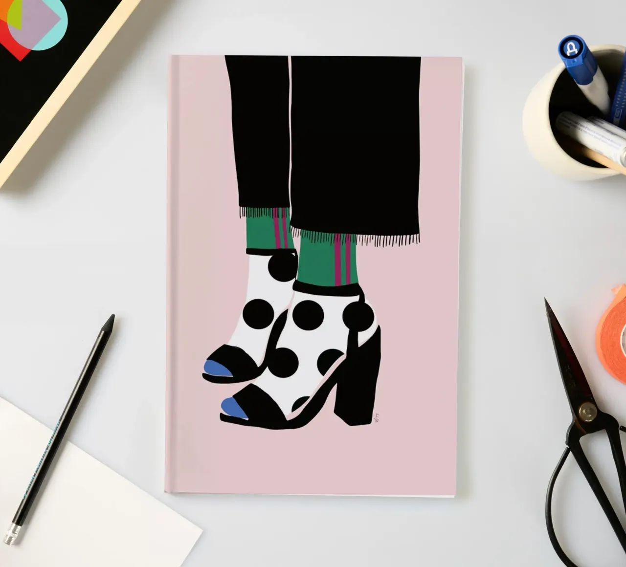 Polka Dot Socks in Heels Notizbuch von Linda Gobeta